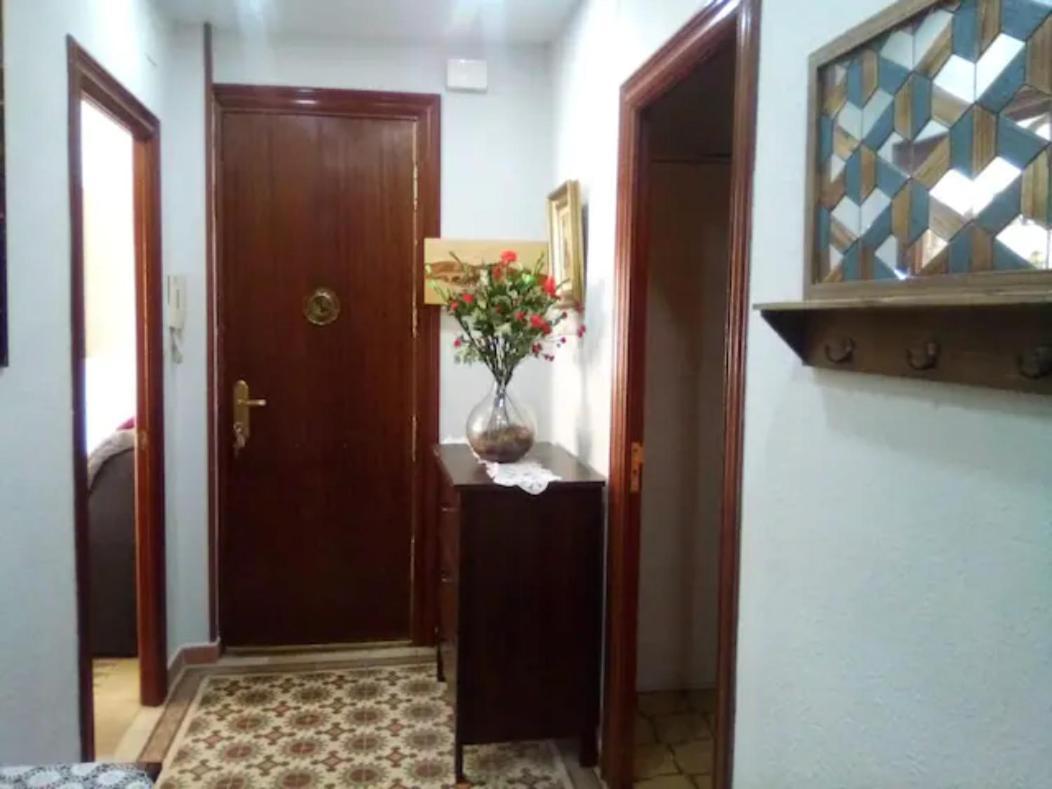 Las Golondrinas Habitacion En Piso Centrico Para Una O Dos Personas Saragossa Exterior foto
