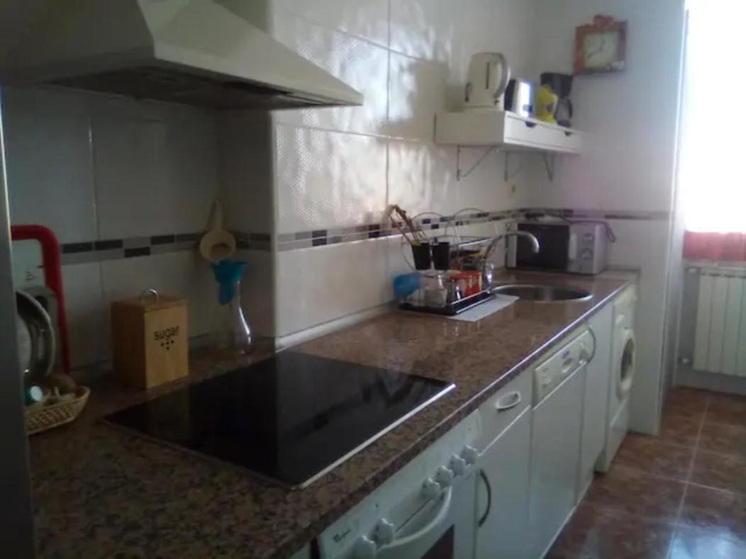 Las Golondrinas Habitacion En Piso Centrico Para Una O Dos Personas Saragossa Exterior foto